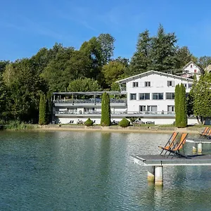 Novalaise Plage ** Novalaise